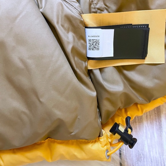 The North Face Men’s Eco Nuptse Jacket In Summit Gold Utility Brown - Picture 7 of 8